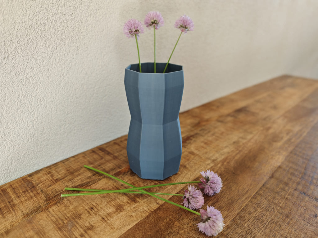Back to basic vase - thick version