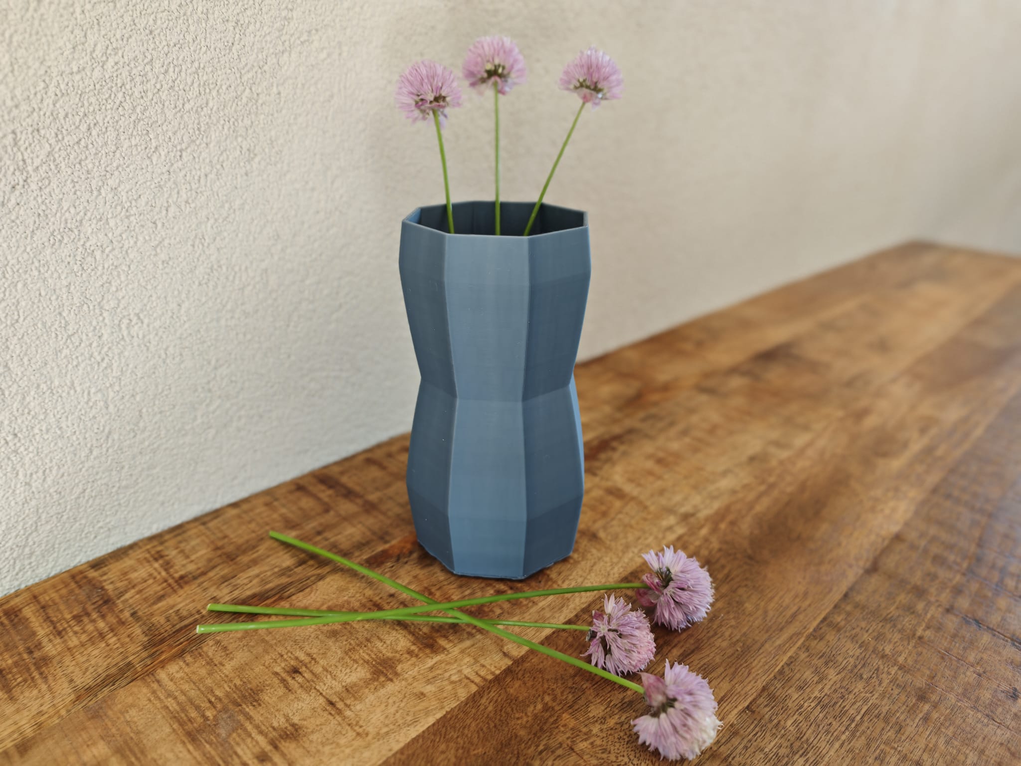 Back to basic vase - thick version