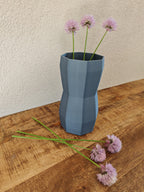 Back to basic vase - thick version