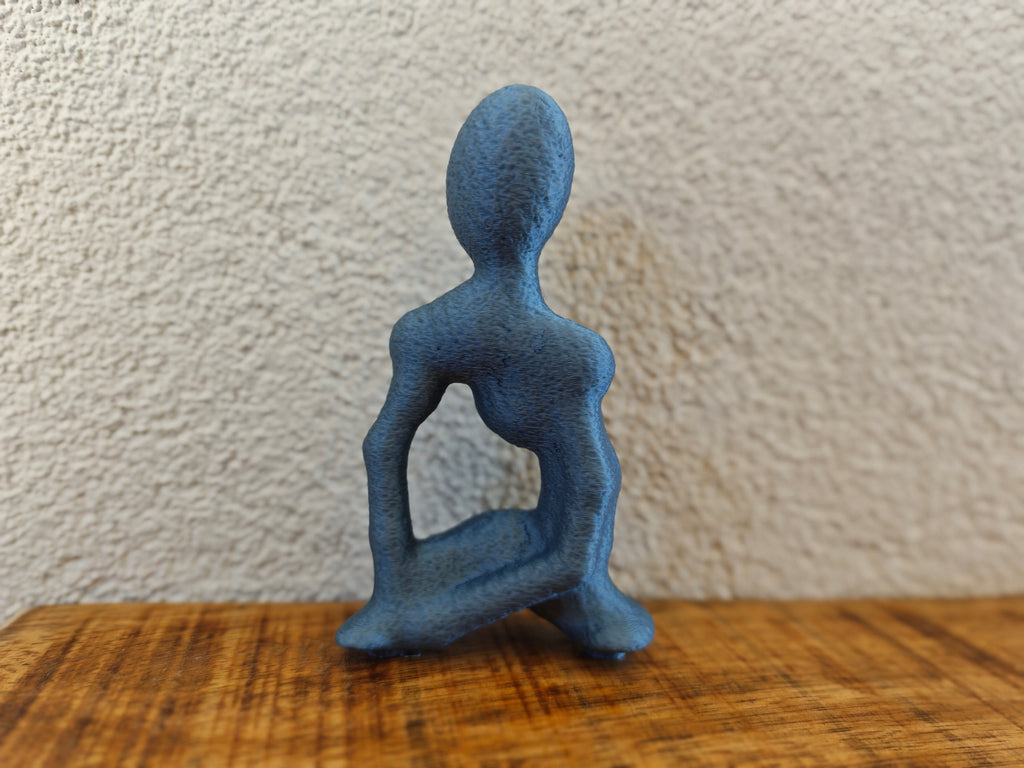 Imagine sculpture